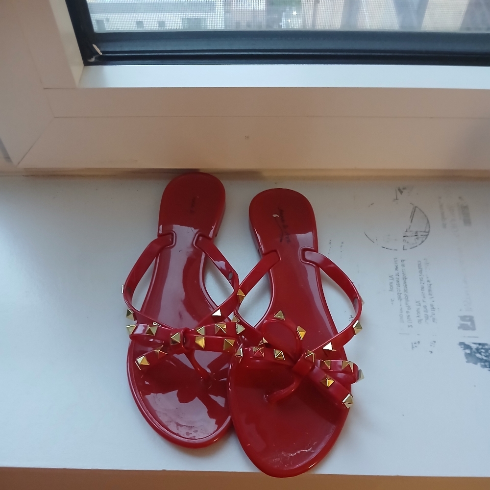 Bow Studded Sandals - Picture 4 of 4